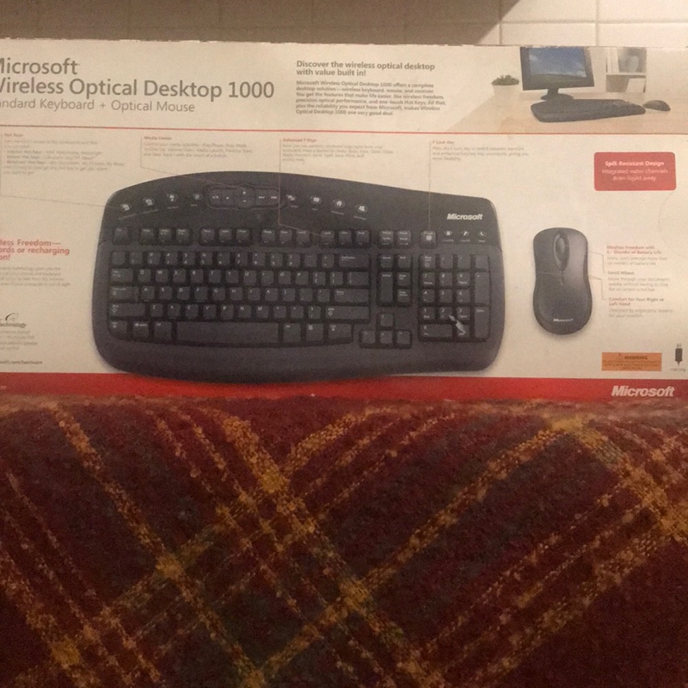 Microsoft Wireless Optical Desktop - Picture 3 of 3